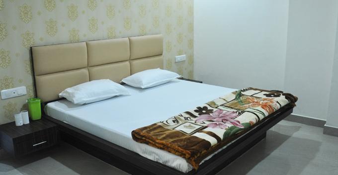 Hotel Silver Stone Ludhiana Eksteriør bilde