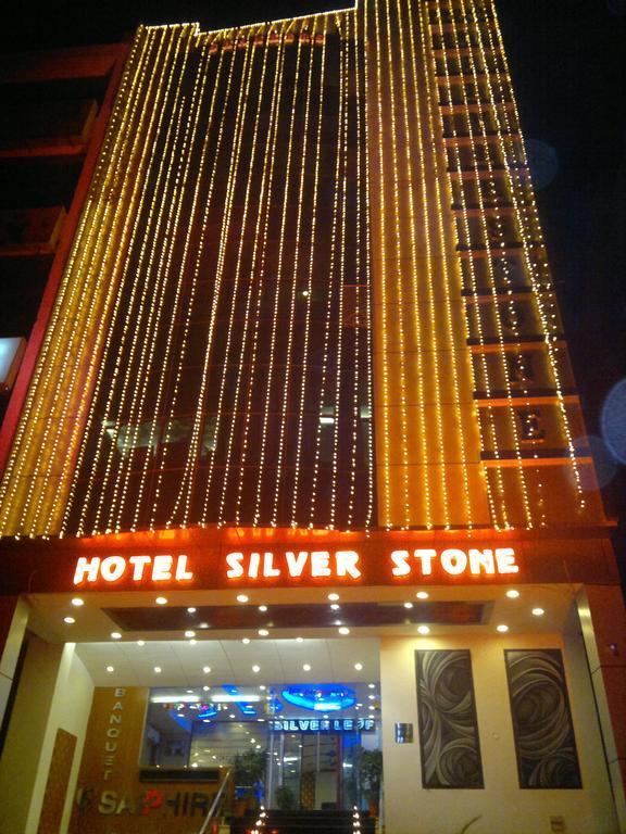 Hotel Silver Stone Ludhiana Eksteriør bilde